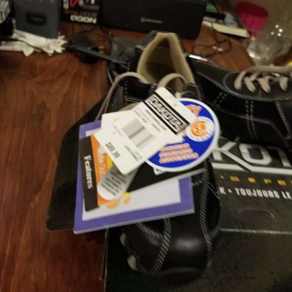 Dakota Women's Street Sport Safety Shoes - Picture 3 of 7